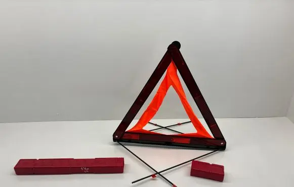 BMW 4 F36 Gran coupe Emergency warning sign 27R034006