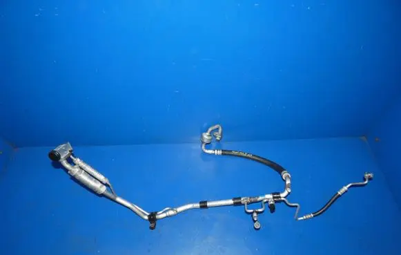 KIA Sportage Air conditioning (A/C) pipe/hose 