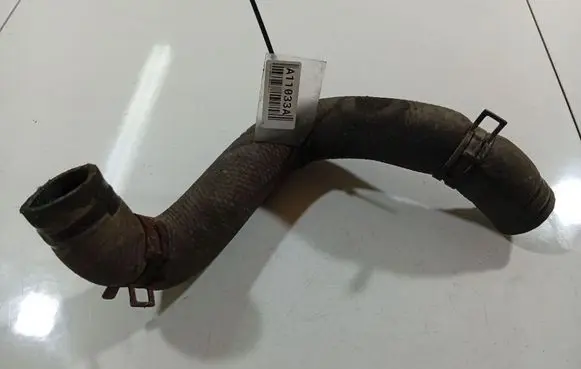 Toyota Avensis Verso Engine coolant pipe/hose 
