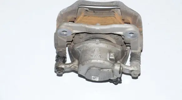BMW X3 G01 Front brake caliper