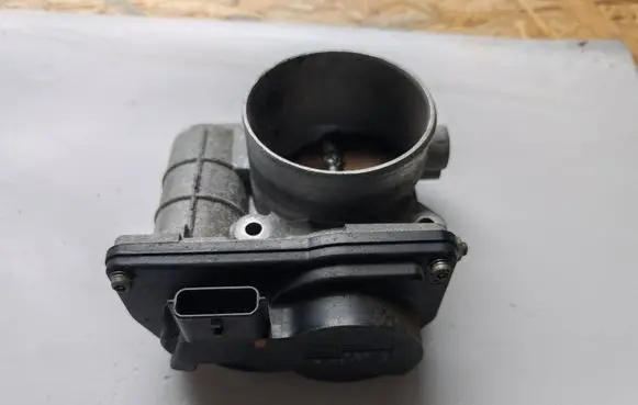 Subaru XV Throttle valve RME60-311 0526
