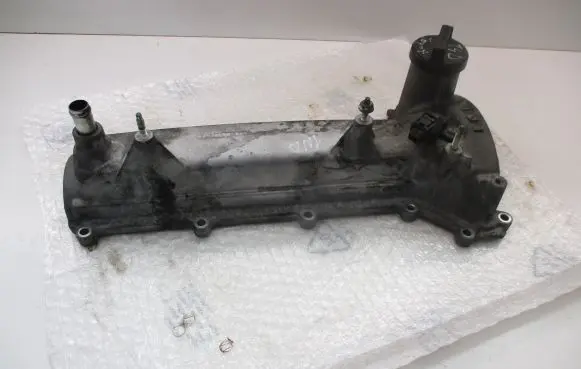 Rocker cam cover