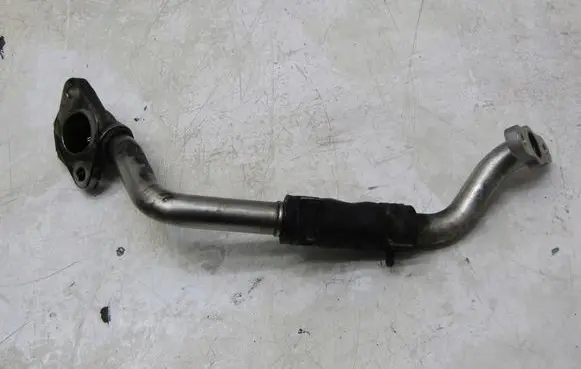 Mazda 2 EGR valve line/pipe/hose KRIS235789