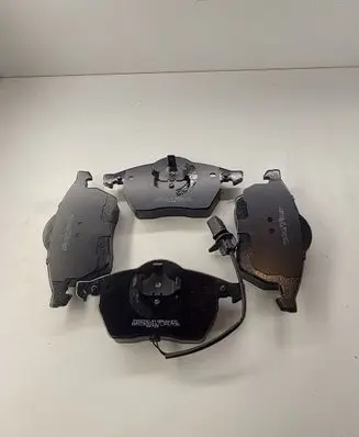 Seat Alhambra (Mk1) Brake pads (front) LP1706