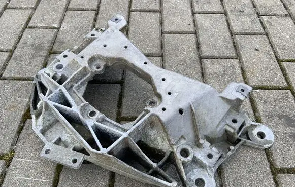 Audi Q5 SQ5 Gearbox mounting bracket 4H0399263L 4H0399263AK