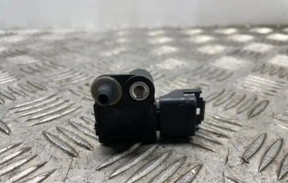 BMW 5 F10 F11 Airbag deployment crash/impact sensor 9159311 65779159311