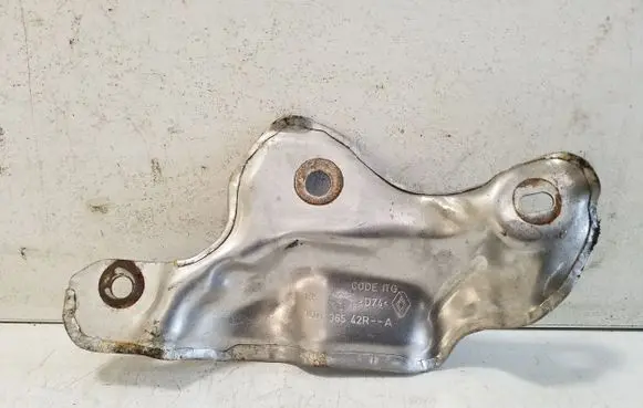 Nissan Navara D23 Exhaust heat shield 140136542R