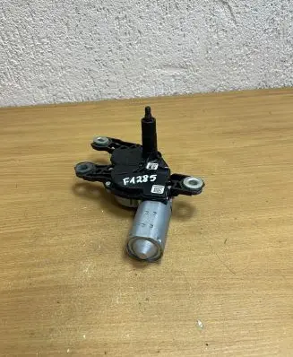 Volkswagen Golf VII Rear window wiper motor 5G0955711A F1285