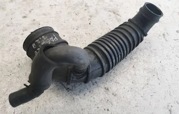 Mitsubishi Pajero Intercooler hose/pipe