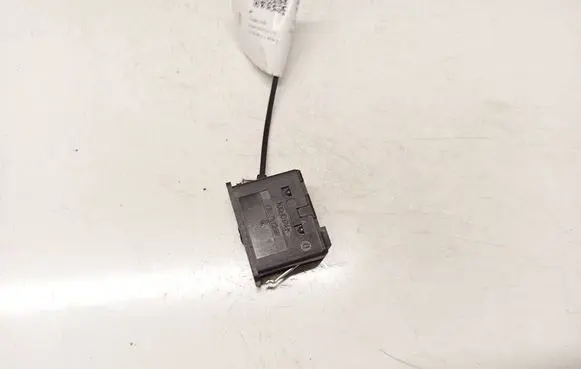 Mini One - Cooper Coupe R56 USB socket connector 61316930561