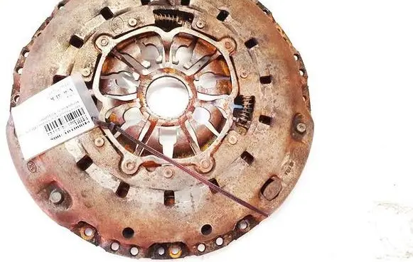 Renault Scenic III - Grand scenic III Pressure plate 8201048891