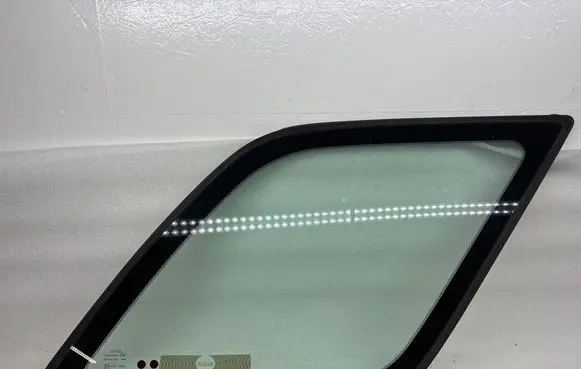 Opel Frontera B Rear side window DOT90AS2 43R00082