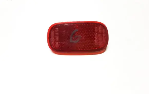 Toyota RAV 4 (XA20) Rear tail light reflector 421 R1078 7383