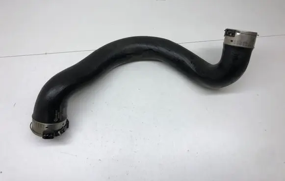Mercedes-Benz C W204 Intercooler hose/pipe A2045282682
