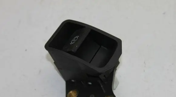 Toyota Avensis T270 Hand parking brake switch 