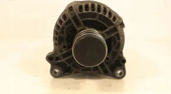 Volkswagen Golf IV Generator/alternator 028903028E