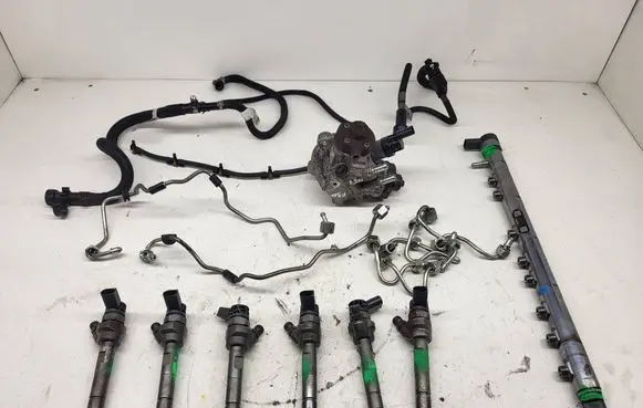 BMW 3 F30 F35 F31 Fuel injection system set 7823463 8507688 7805423