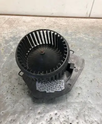Volkswagen Multivan T6 Heater blower motor/fan resistor 7E5820021B 3C0907521G