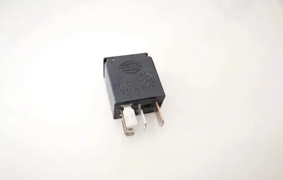 Volvo V70 Other relay 9441161 4rd00781-00