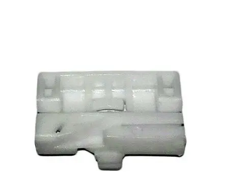 Mercedes-Benz Vito Viano W638 Door glass trim ZN5040-1