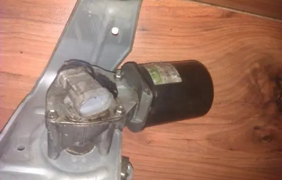 Renault 19 Wiper motor 53543002