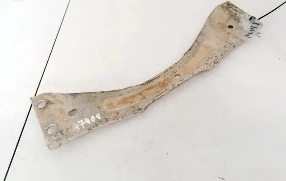 Volkswagen PASSAT B6 Engine mounting bracket