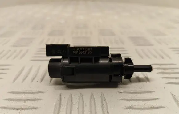 Peugeot 308 Brake pedal sensor switch 9813503180