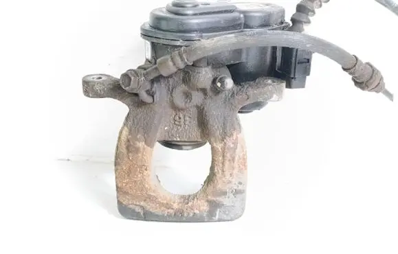 Nissan Qashqai Rear brake caliper 32353310C