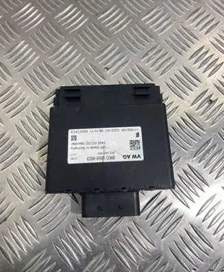 Audi A6 C7 Voltage converter/converter module 8K0959663