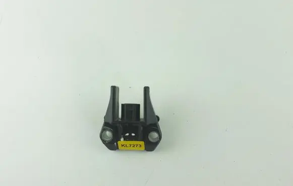 Subaru Outback Airbag deployment crash/impact sensor 98231AG020 KL7273