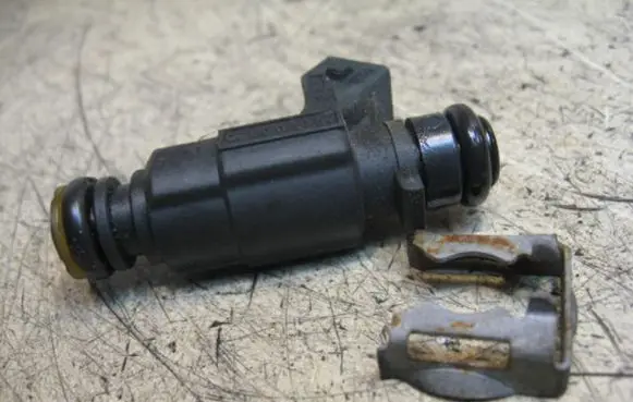 Mercedes-Benz A W168 Fuel injector A0000788723 BOSCH0280155753