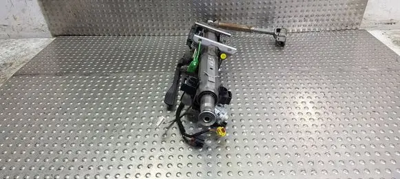 Volkswagen Golf VII Steering wheel axle S25139254 5Q1419502P