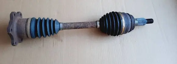Cadillac Escalade Front driveshaft