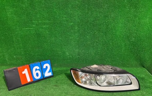 Volvo S40 Headlight/headlamp 31265695 0301237202 LE06A6152