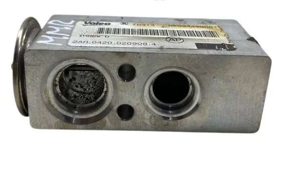 Peugeot 308 SW Air conditioning (A/C) expansion valve TD313