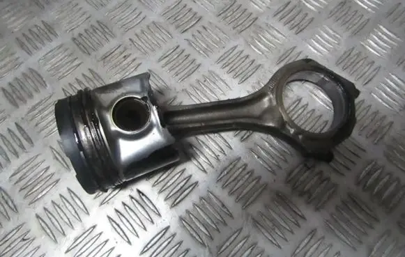 Audi A6 S6 C5 4B Piston with connecting rod 059J