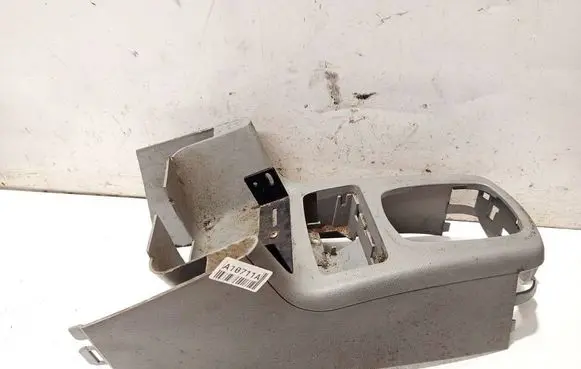 Skoda Octavia Mk1 (1U) Center console 