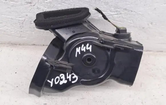 Mercedes-Benz C W205 Rain gutter A2058300200