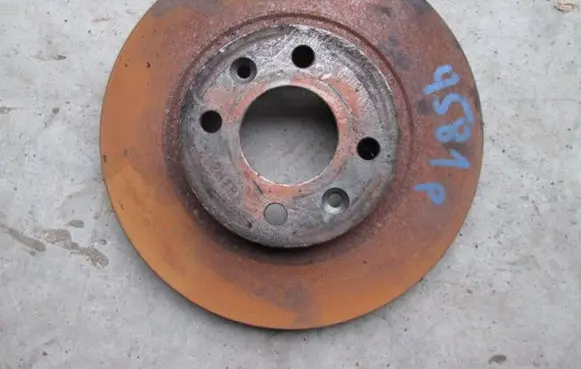 Renault Clio II Front brake disc