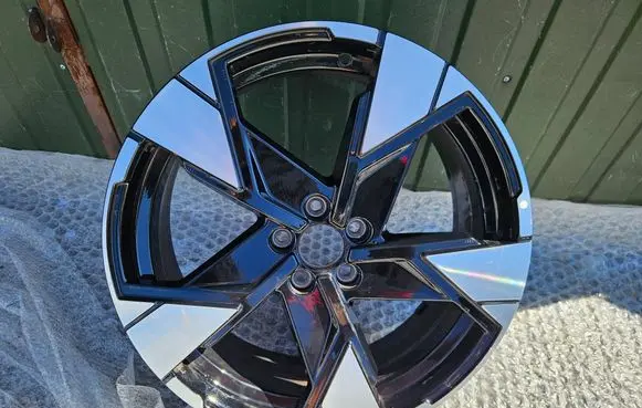 Volvo EX30 R20 alloy rim 80000289 312010 1312010