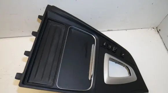 BMW 4 F36 Gran coupe Center console NOTSPECIFIED