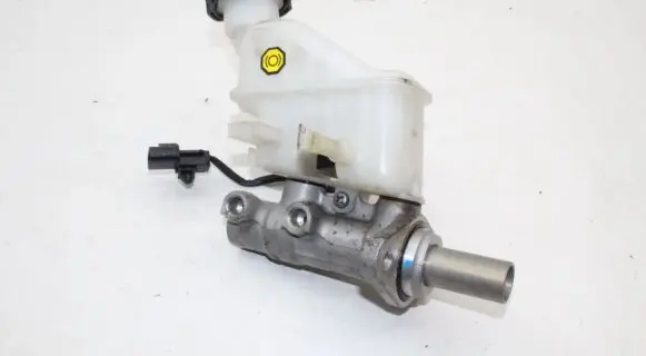 KIA Optima Master brake cylinder