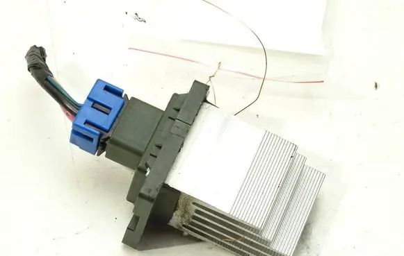 Heater blower motor/fan resistor