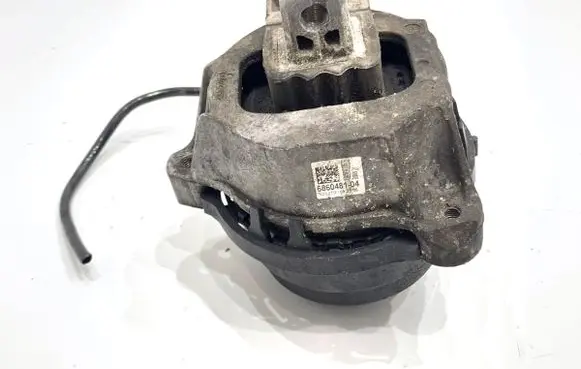 BMW X5 G05 Engine mount vacuum valve 6860481
