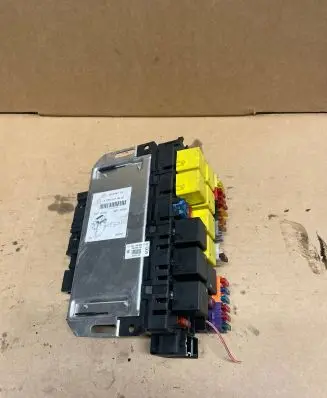 Mercedes-Benz E W212 Fuse box set 0005403750 05045113 A0285459832