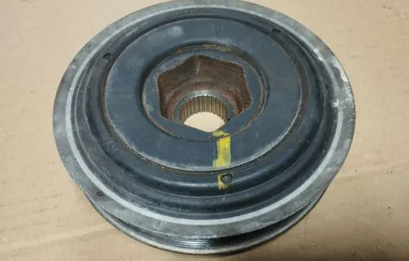 Honda Civic IX Crankshaft pulley