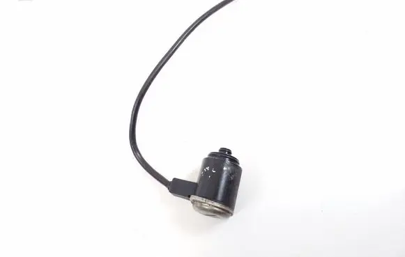 Audi A8 S8 D3 4E Hydraulic servotronic pressure valve 