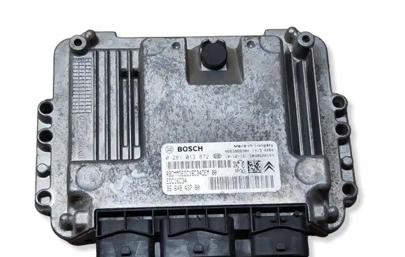 Citroen C5 Engine control unit/module 9653958980 0281013872 964843780