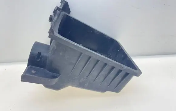 Subaru Legacy Air filter box 46052AG051 46052AG 46052AG050
