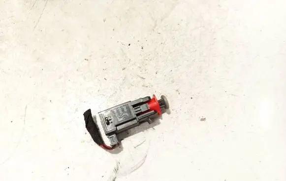Opel Astra H Brake pedal sensor switch 55701395 869619858